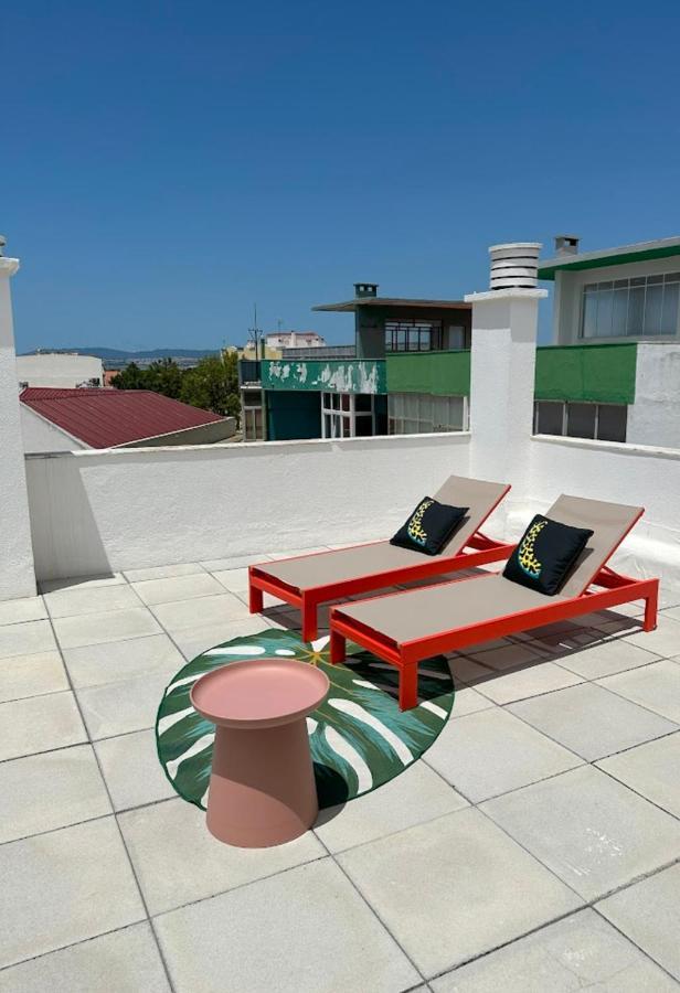 דירות קוסטה דה קפאריקה Groovy Caparica Gem With Large Sunny Terrace מראה חיצוני תמונה